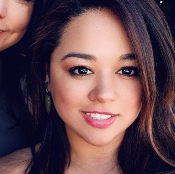 Poshmark profile picture for @pcr